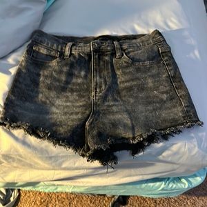 Kendall and Kylie Jenner shorts